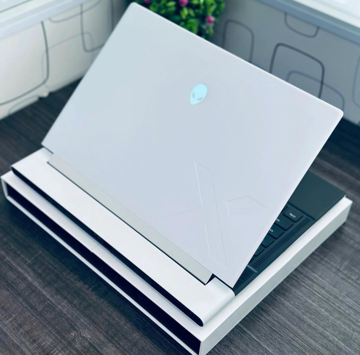 Alienware x14
