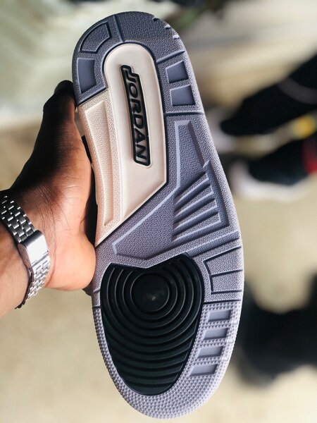 JORDAN 3