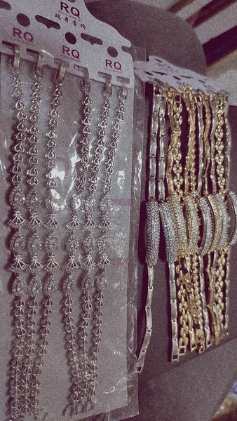 Bracelet