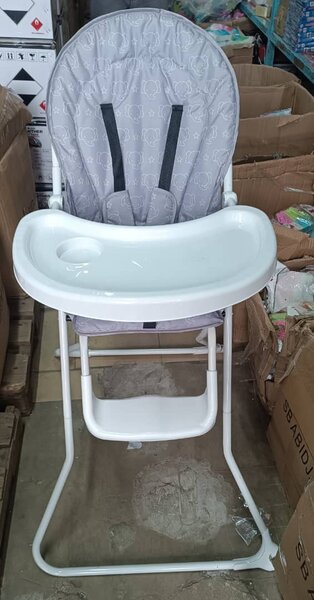Chaise haute bébé pliable