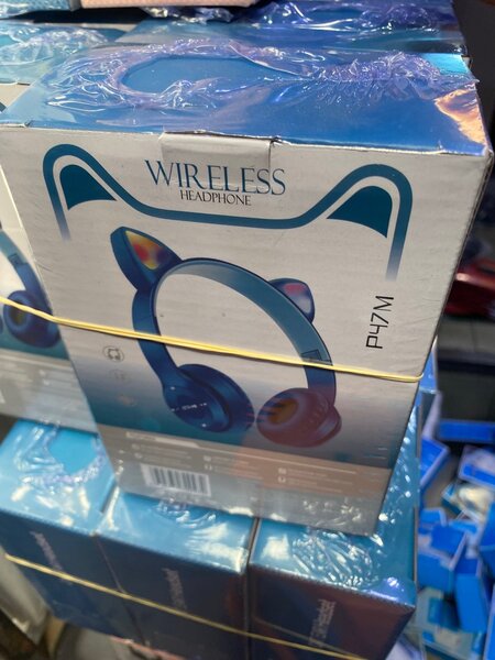P9 Headset
