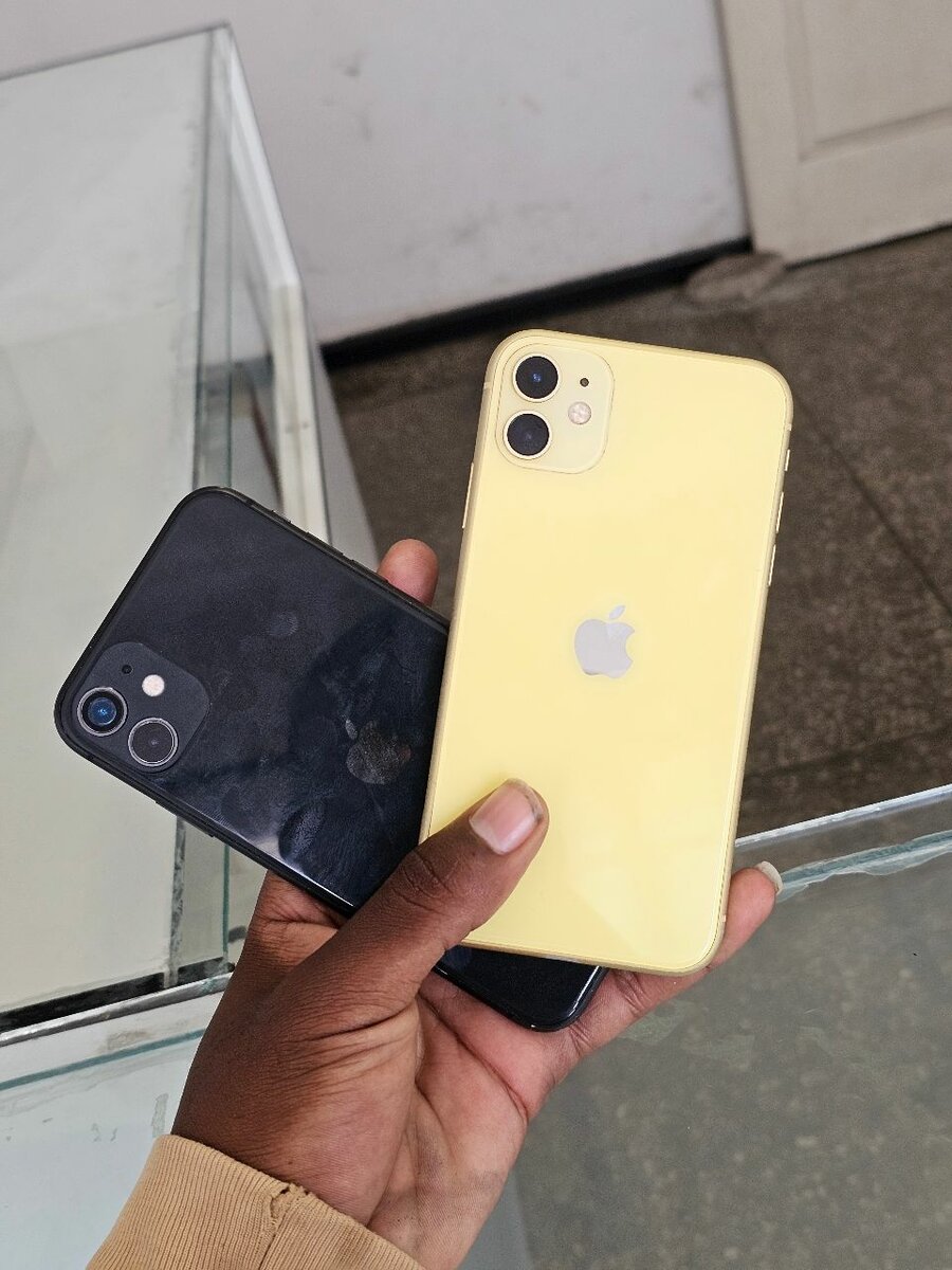 iPhone 11
