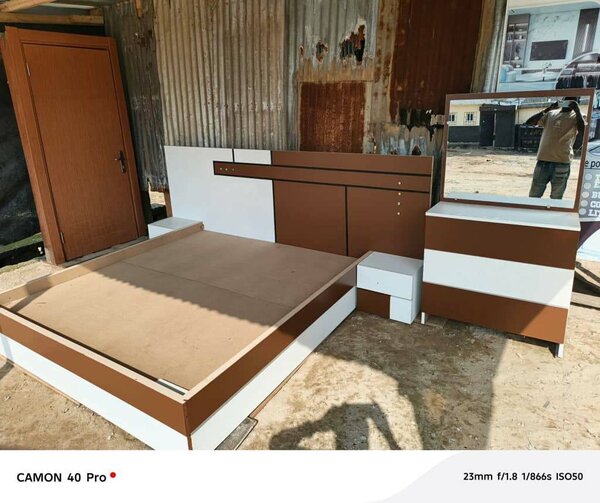 Ensemble de chambre moderne