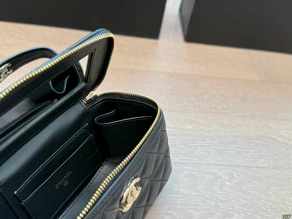 Сумка chanel