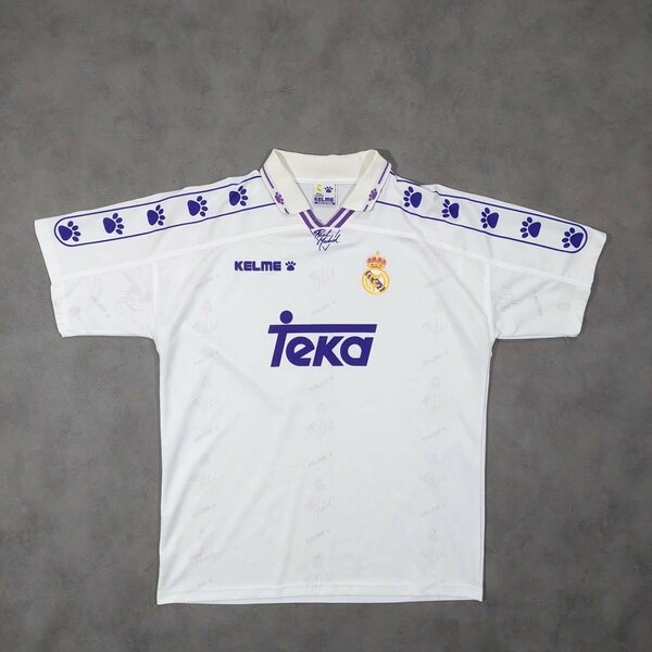 Maillot rétro de football Real Madrid