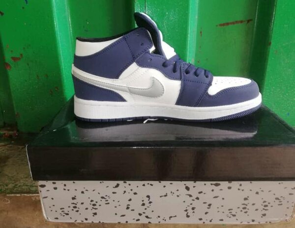 Original nike shoe