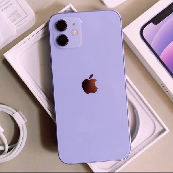 IPHONE 12