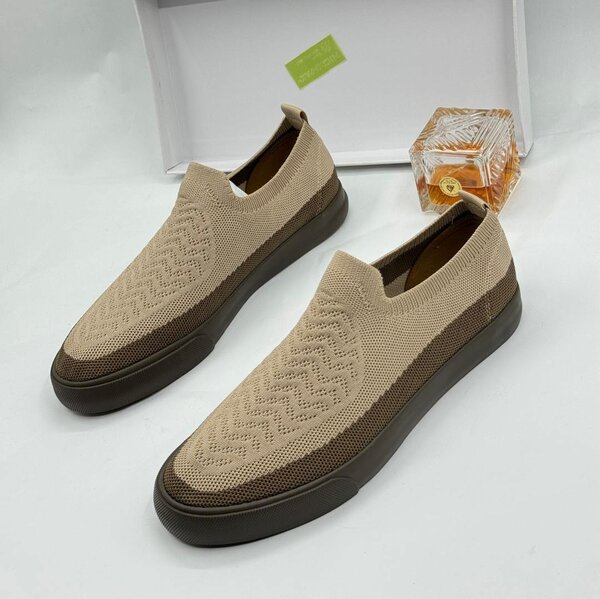 CLASSIC EASY WEAR