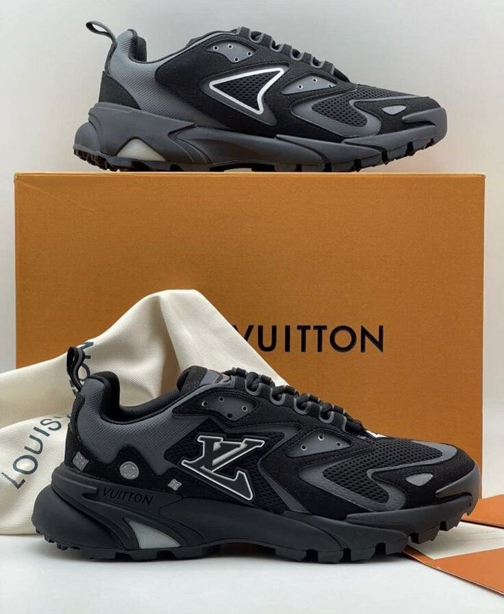 Baskets de sport noires Louis Vuitton