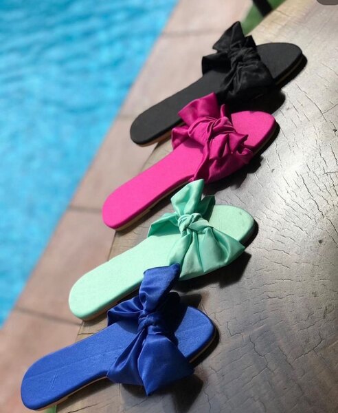 Silky bow flippon