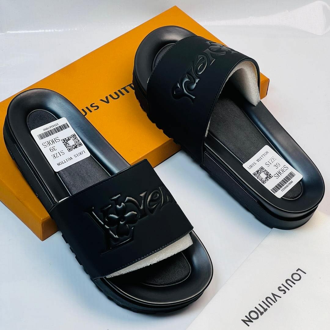 Unisex slides