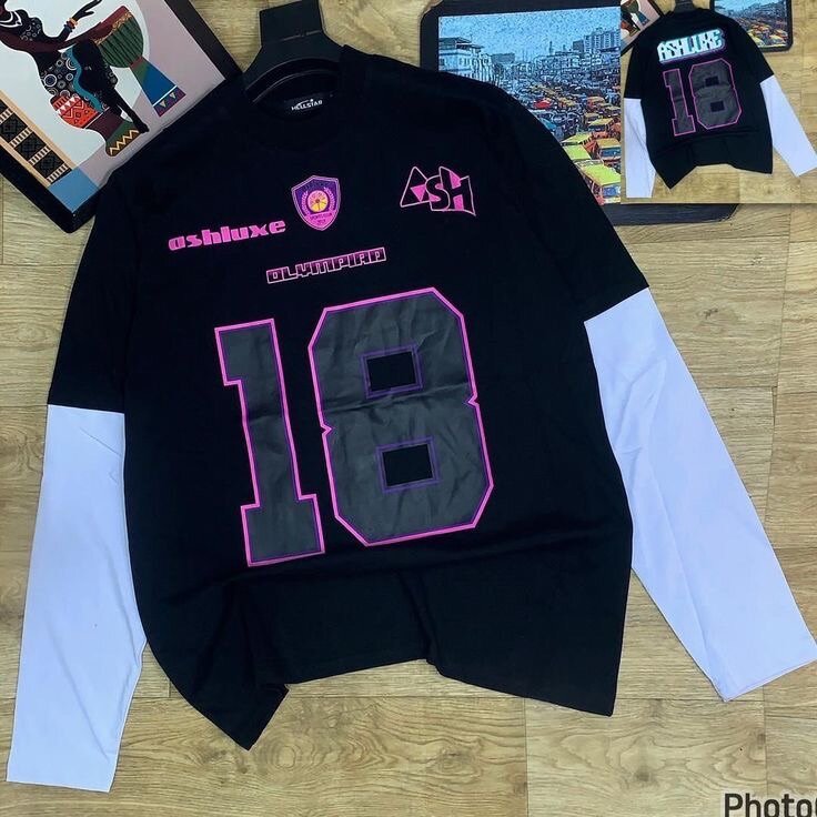 Mens top