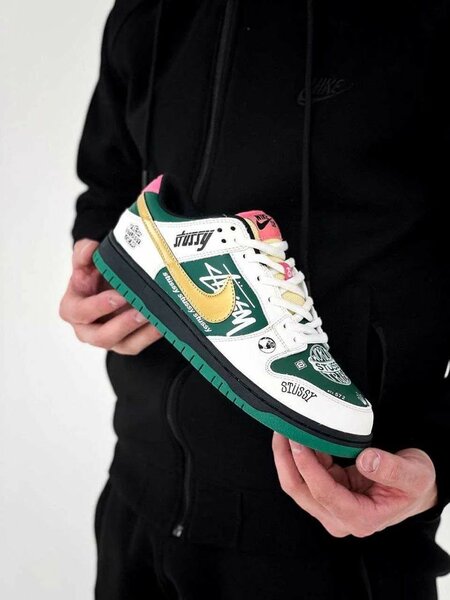 NIKE SB CLASSIC