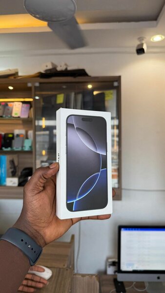 iPhone 16 pro max