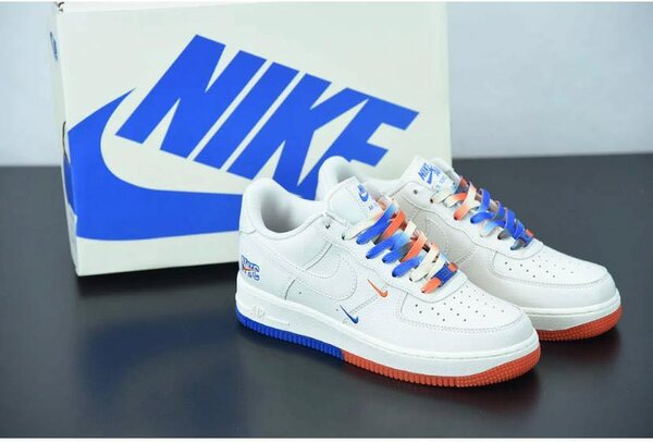 Mens sneakers