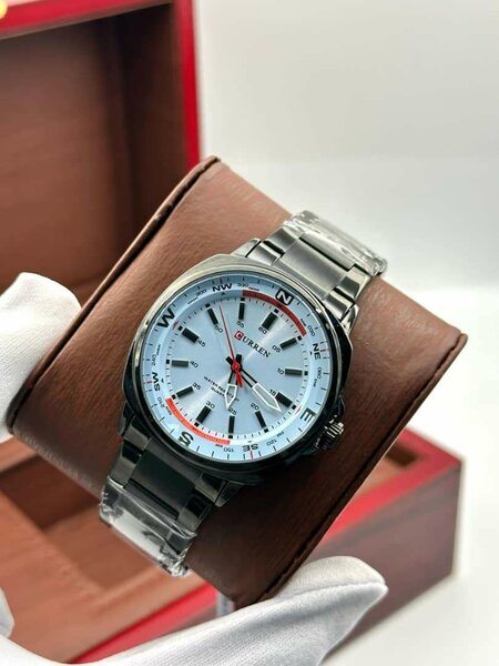 Montre class curren