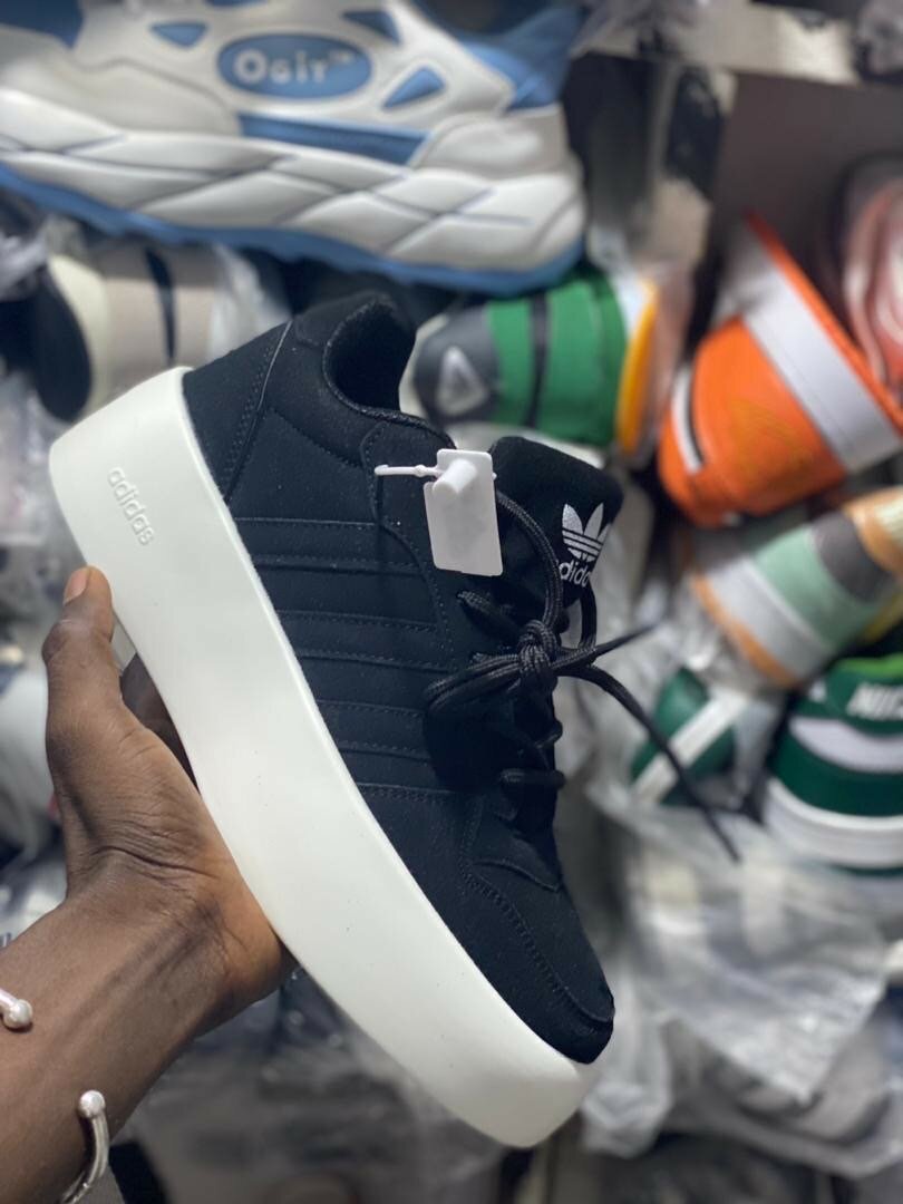 Chaussures adidas