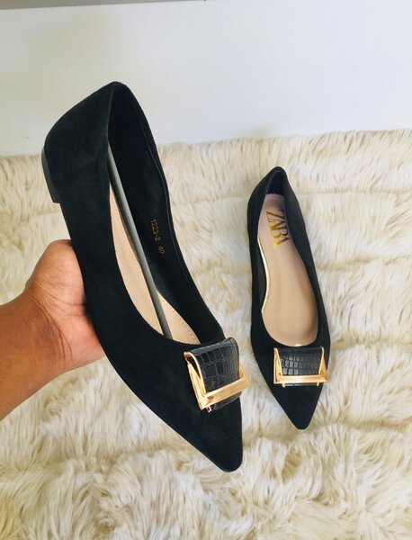 Ladies shoes