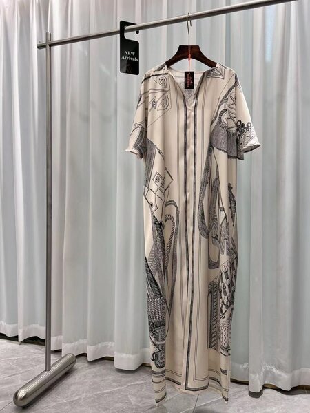 Long dress