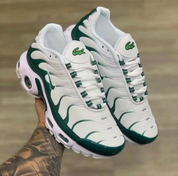 Nike tn x Lacoste