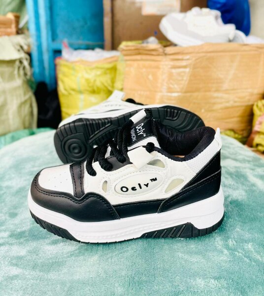 Baskets enfant