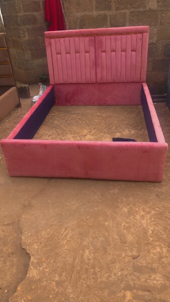 Double bed frame