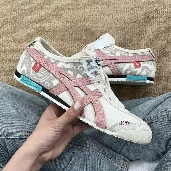 MEN CANVAS. sizes:38-44