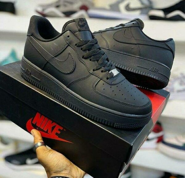 Casual down sneaker