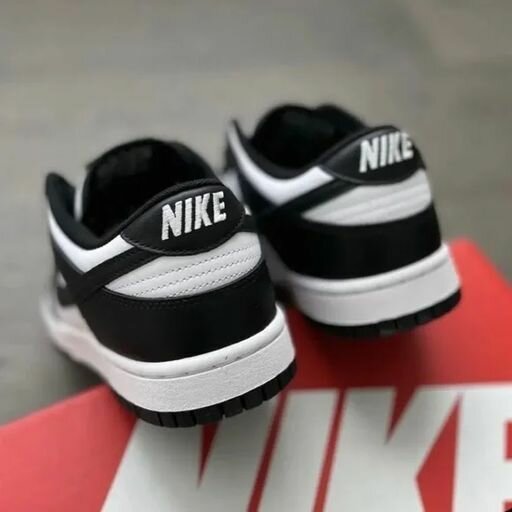 Retro Low White-Black Panda