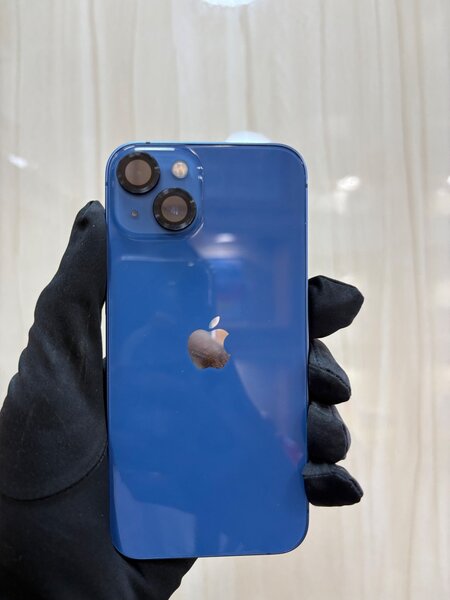 iPhone 13 simple