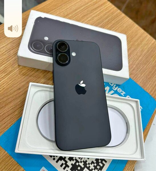 iPhone 16 simple