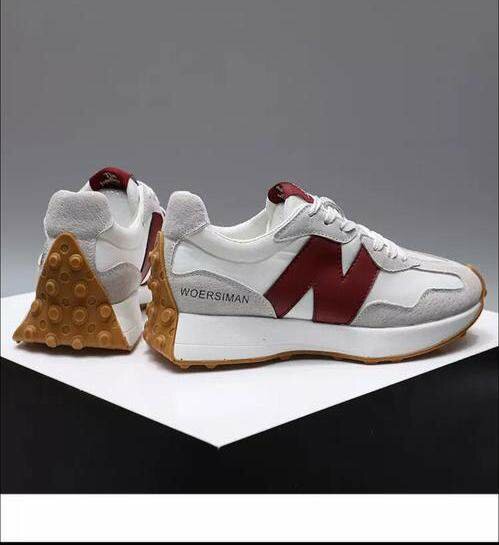 Chaussures neuves