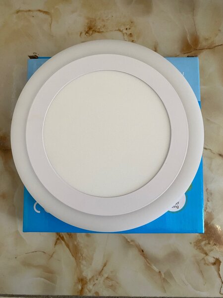 GRANDE LED LIGHT