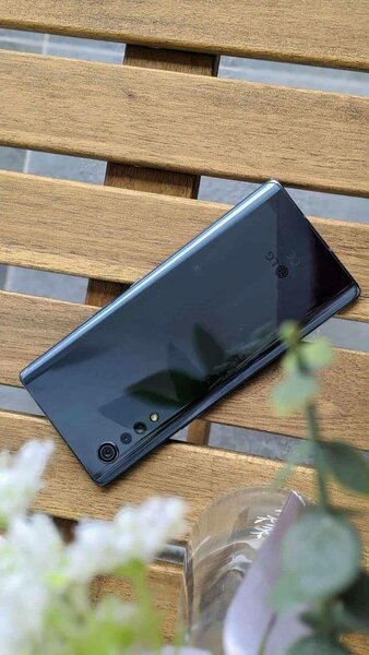LG VELVET