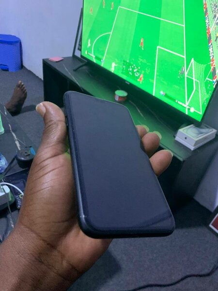 IPHONE XR 128gb