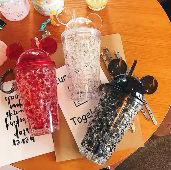 Tumbler with straw
