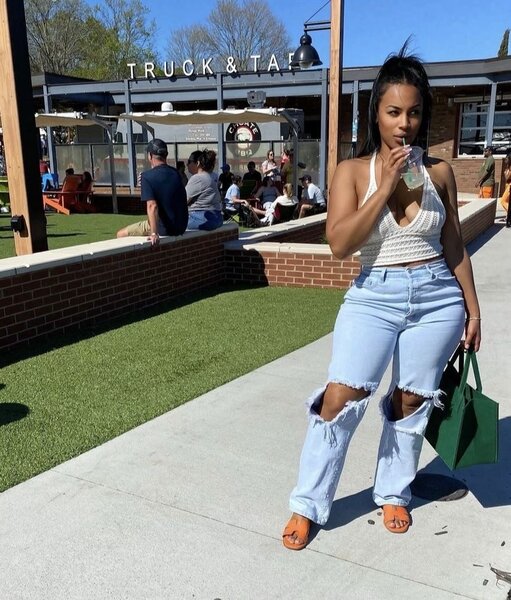 Wide leg jeans