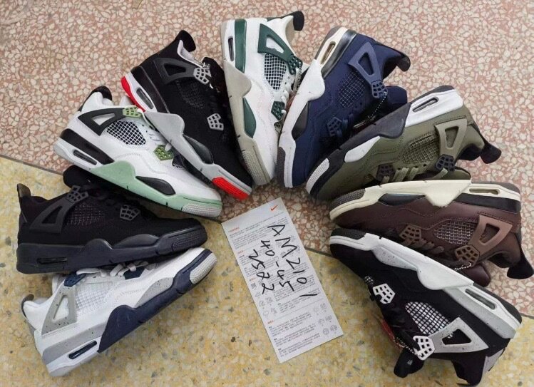 Jordan retro 4