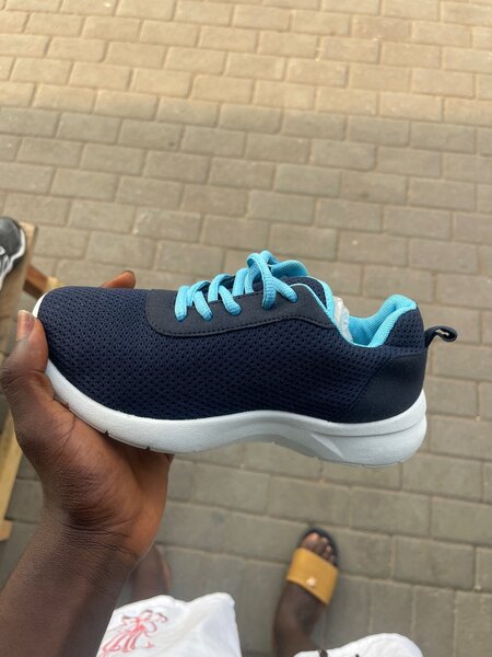Kids shoes
