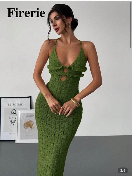 Robe dos nu