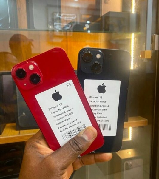 iPhone  13