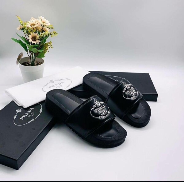 Fashion slides
