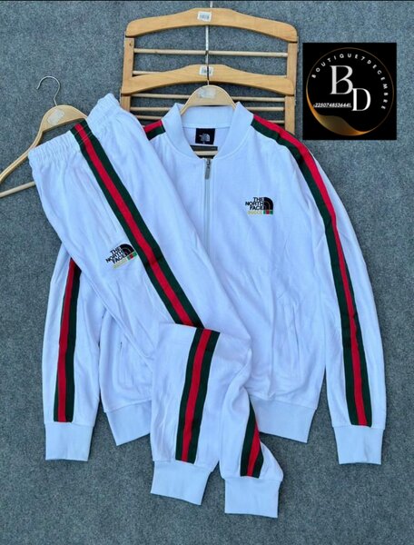 Ensemble Gucci