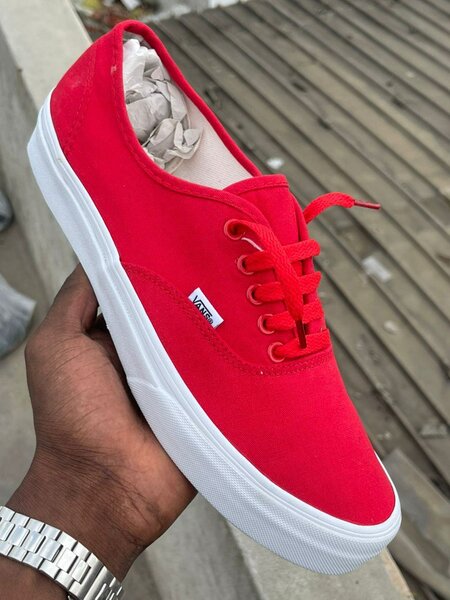 Van's