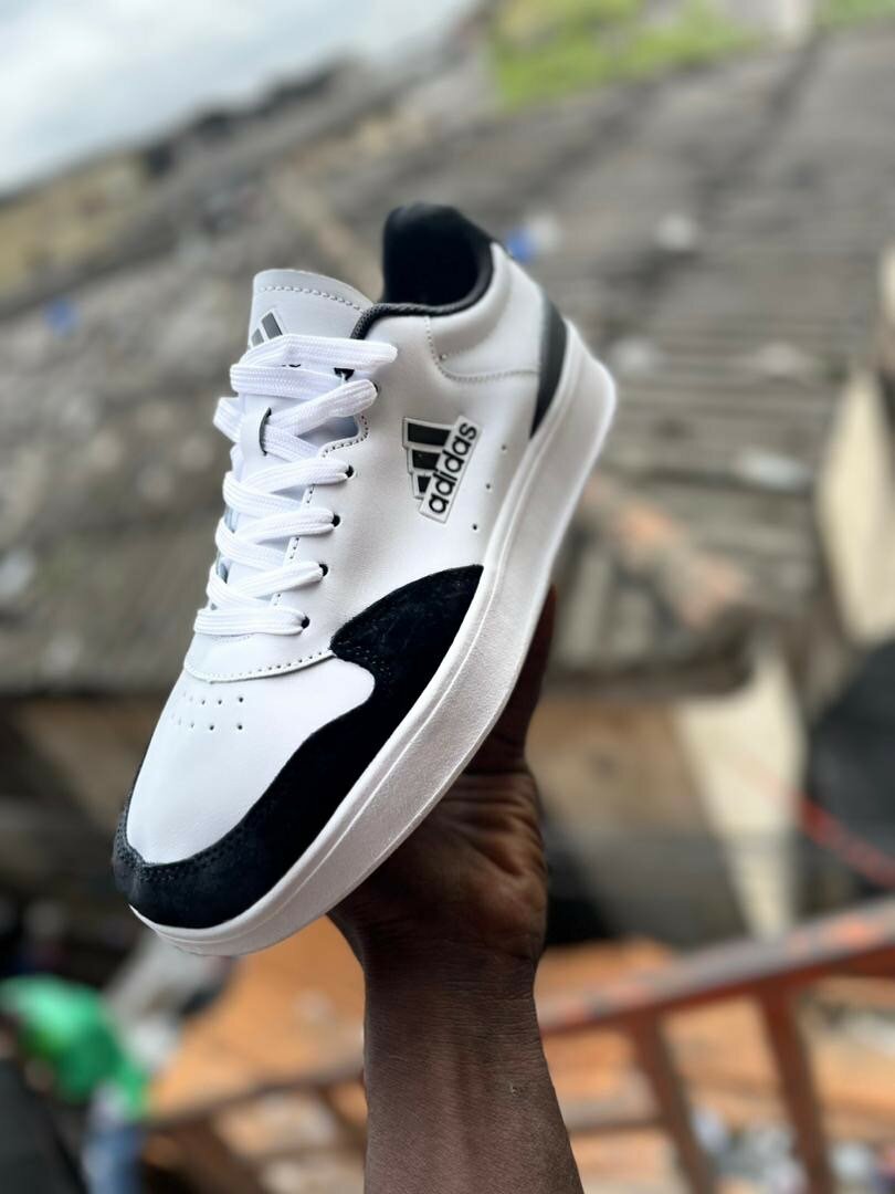 Chaussure adidas