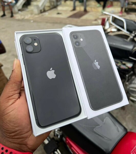 iPhone 11