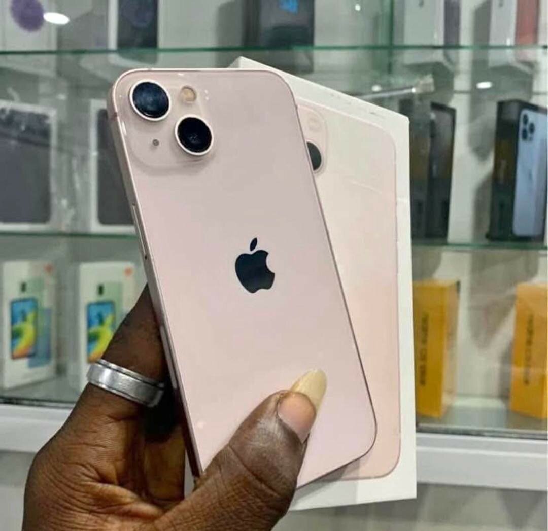 iPhone 13
