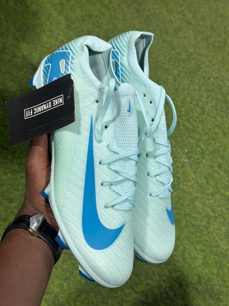 Chaussures de football Nike