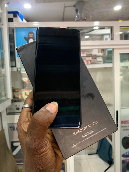 Xiaomi 12 Pro