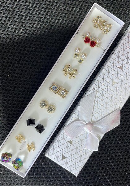 Earring set